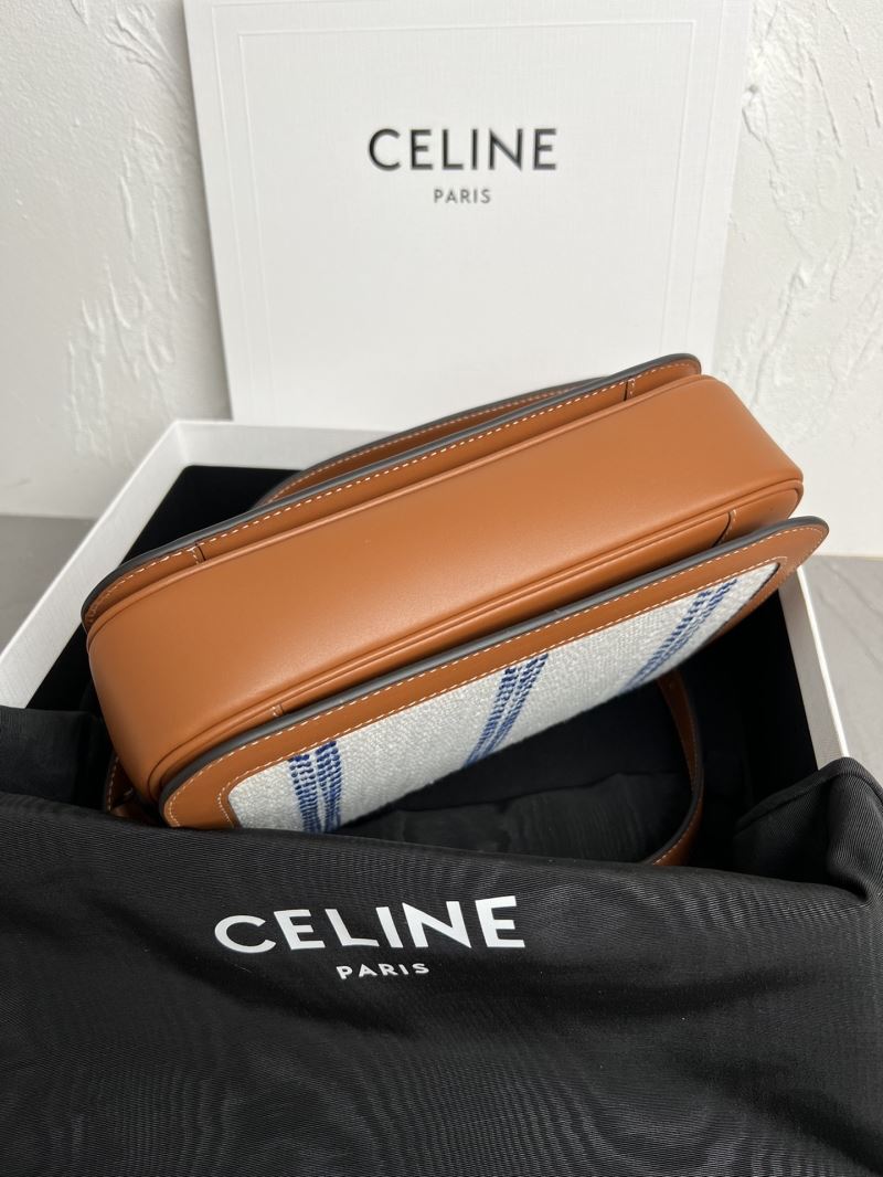 Ce1i*e triomphe bags